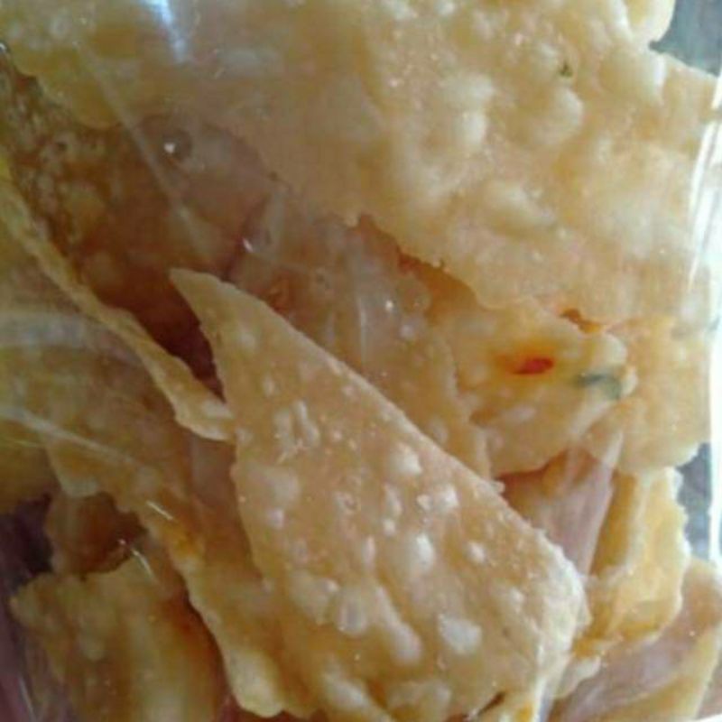 

cemilan Bandung / pangsit bawang 1kg