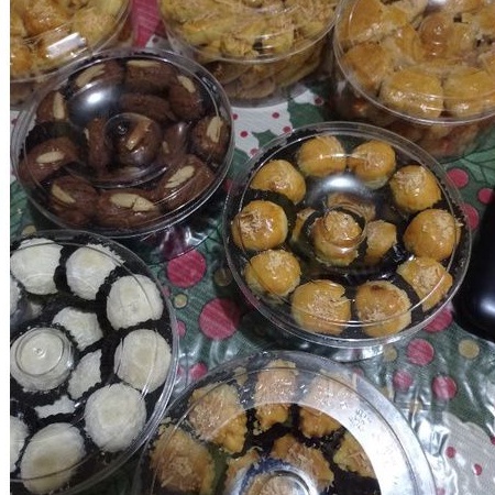

Paket Kue Kering Lebaran Isi 4 250gr - Special Wisman HOMEMADE