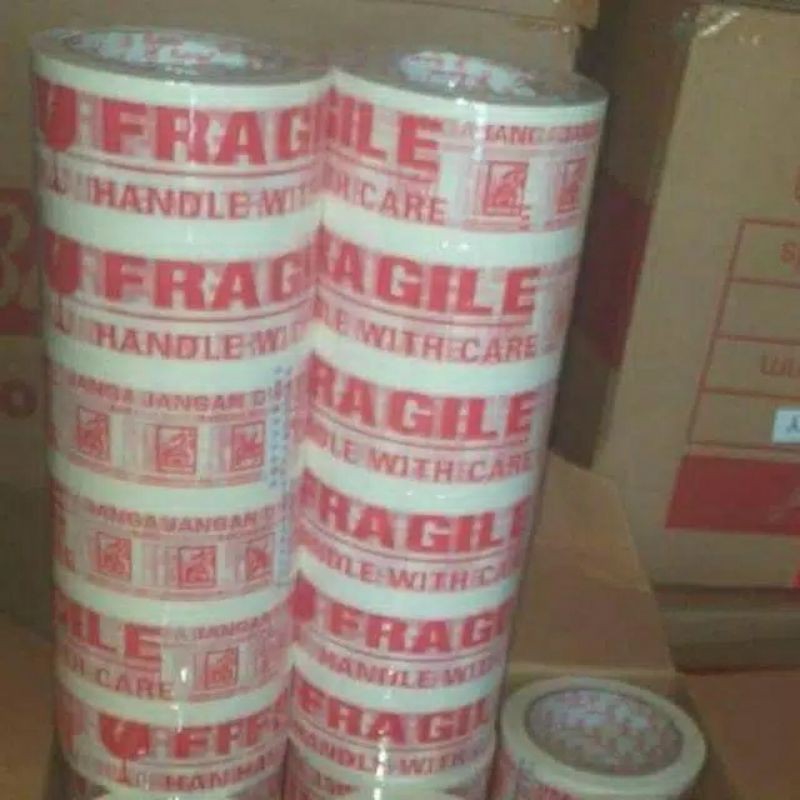 

LAKBAN FRAGILE UKURAN 48 MM X 72 YARD