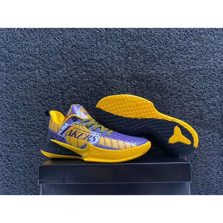 SEPATU BASKET NIKE KOBE MAMBA FOCUS LAKERS