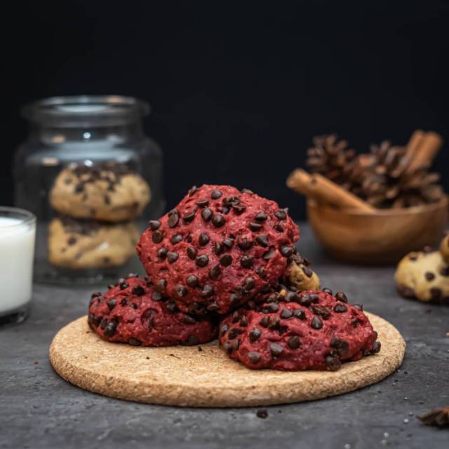 

Adler's Baker Red Velvet Nutella Cookies