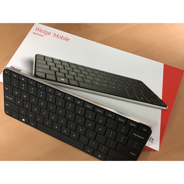 マイクロソフト ウェッジモバイルキーボード1521美品 - タブレット