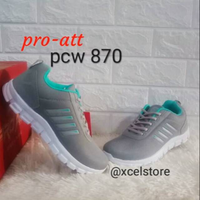 Sepatu pro att wanita/olahraga