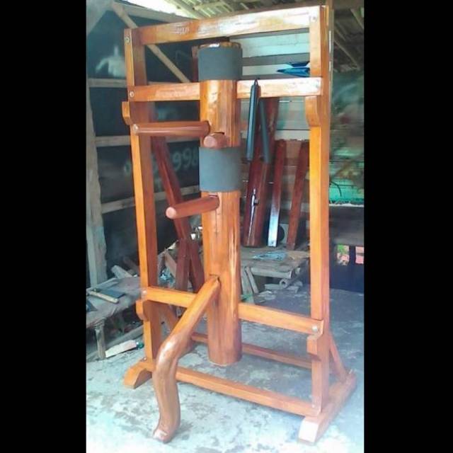 Wooden Dummy / Mok Yan Jong / Manusia Kayu utk berlatih Kung Fu aliran Wing Chun atau Jeet Kune Do