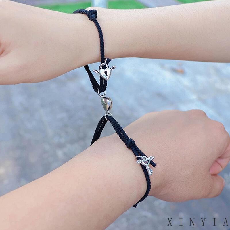 Xia.id Gelang Tangan Karet Aksen Gembok + Kunci + Hati + Magnet Untuk Pasangan / Pria / Wanita