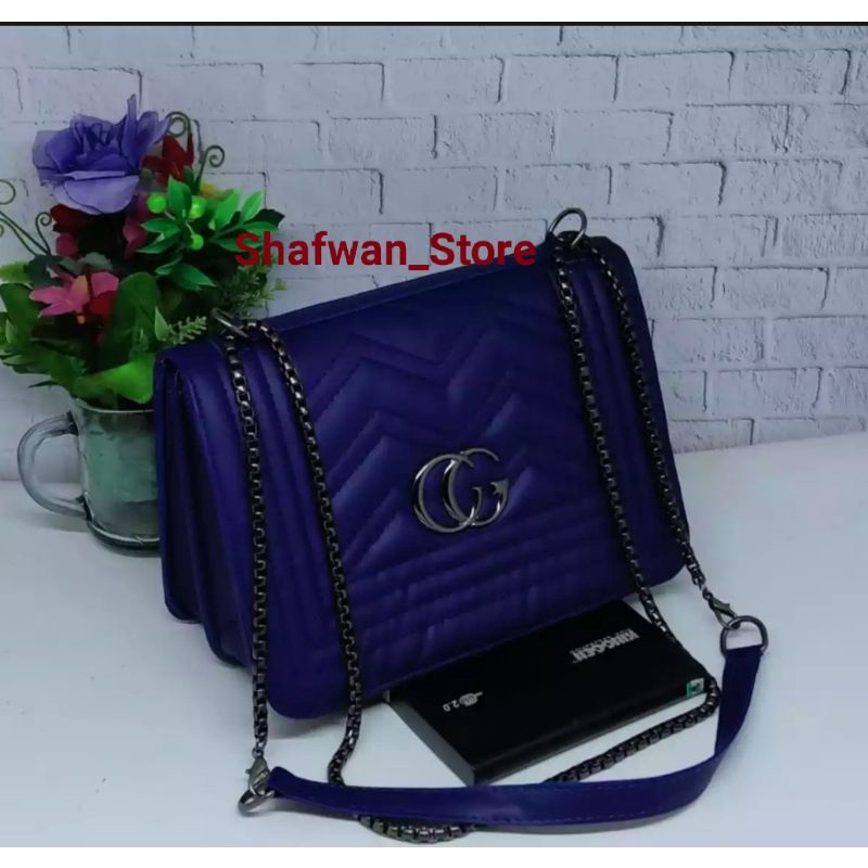 Tas Slempang GC Bordir Tali Rantai ulir blackchin//fashionkekinian//fashionwanita//#tas #taslokal #tasmurah #tasgrosirmurah #taswanita #tastanganpertama #tasfashion #taspaket #taspaketan #tascewek #tasselempang #slingbag #taswanitagaya