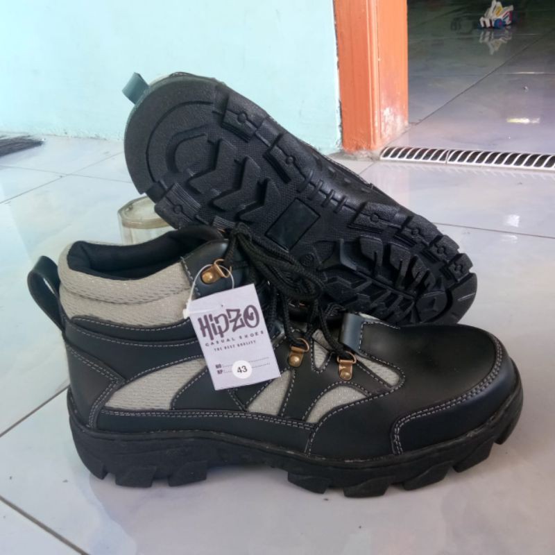 sepatu safety sepatu proyek sepatu kerja