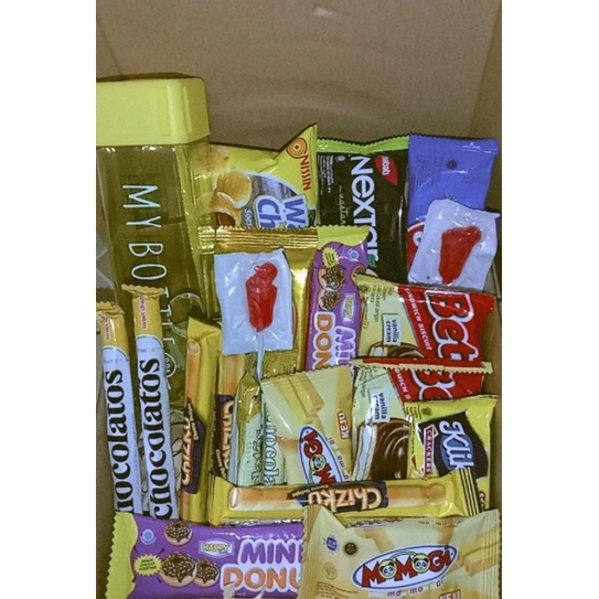 

Hampers Snack/cocok untuk kado teman,keluarga,sahabat/ pacar