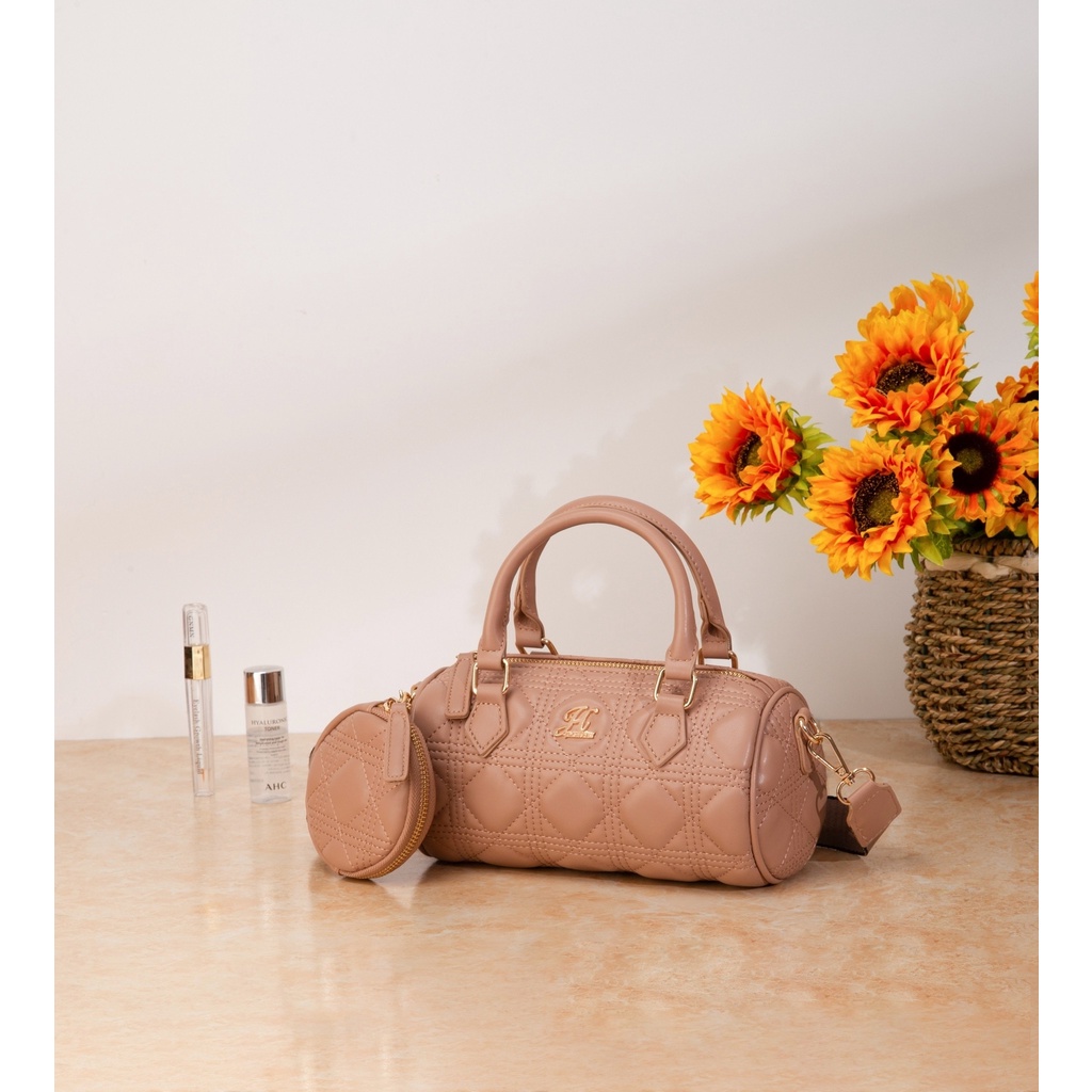LARISA BAG JH