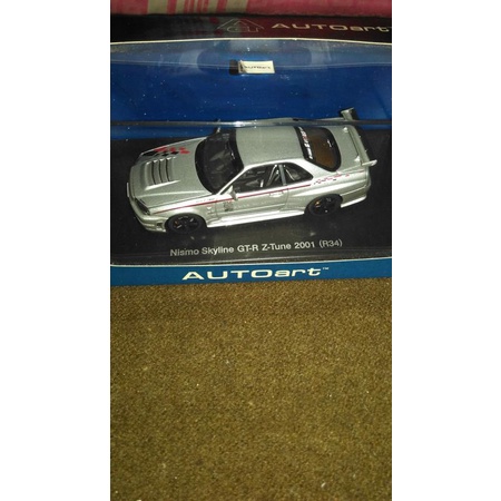 AUTOART DIECAST 1:32 NISMO SKYLINE GT-R Z-TUNE 2001 (R34)