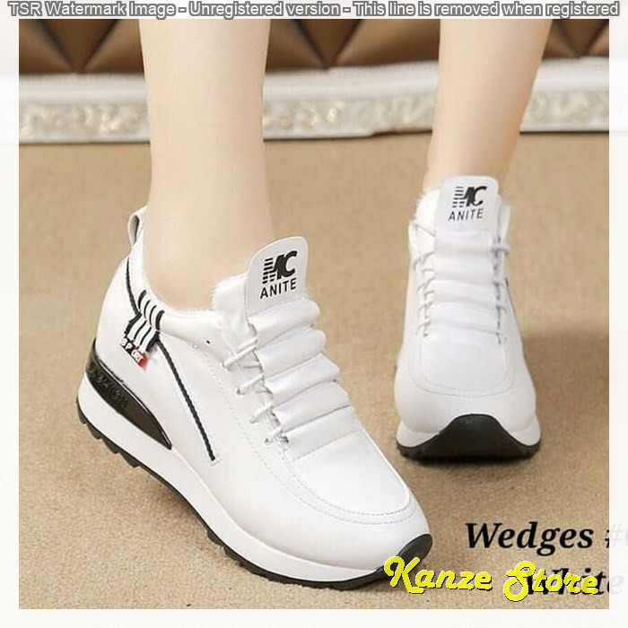 SEPATU BOOT/SNEAKER/SEPATU JOGING MG PUTIH