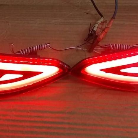 Lampu Bumper Belakang Mobil Honda Hrv