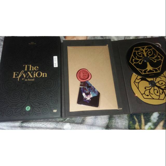 The Elyxion Dvd dan Postcard Exo
