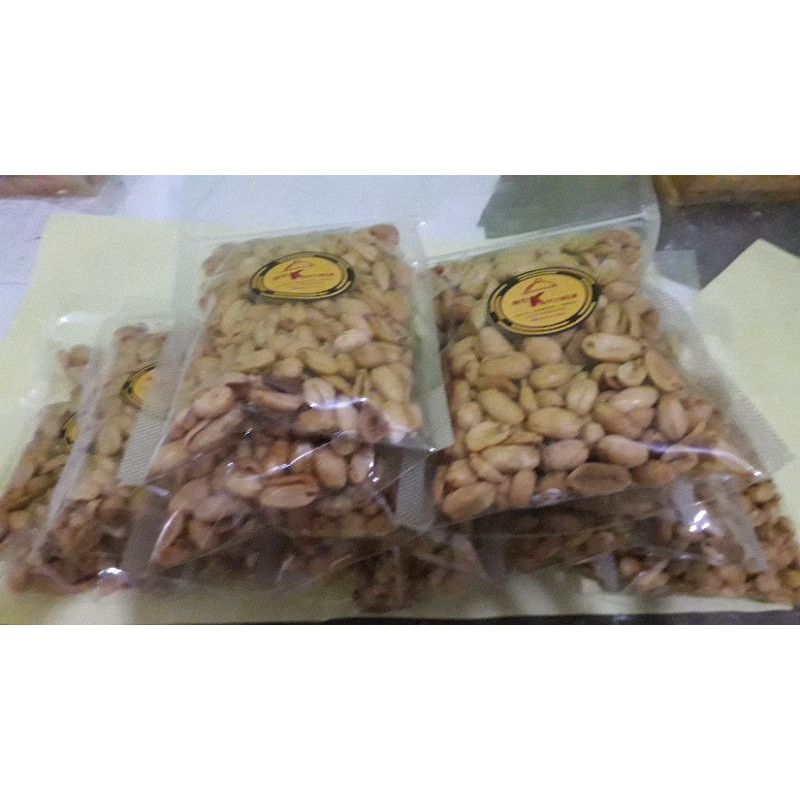 

kacang bawang renyah