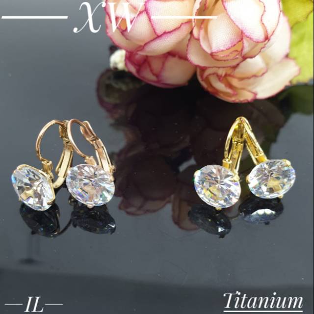 Anting titanium daisy 10mm E14009