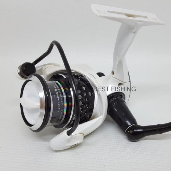 REEL OKUMA CEYMAR WHITE C-30