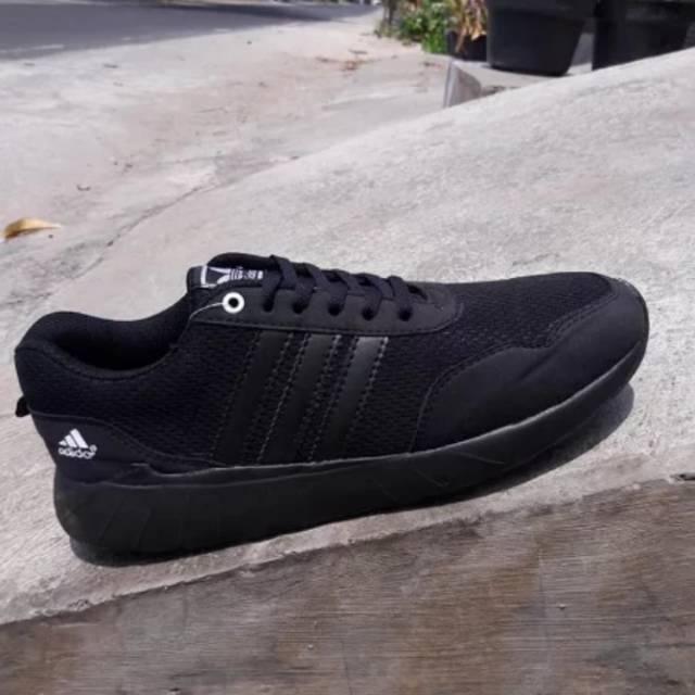 ADIDAS BIG SIZE 44.45.46.47.48.49 SEPATU ADIDAS UKURAN JUMBO - SEPATU SNEKERS - SEPATU SEKOLAH