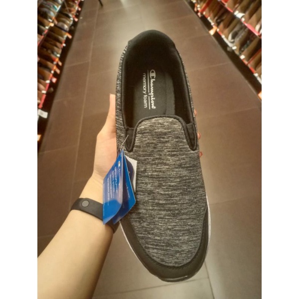 Nee Arrival Payless by Champion harga normal Rp 419.000