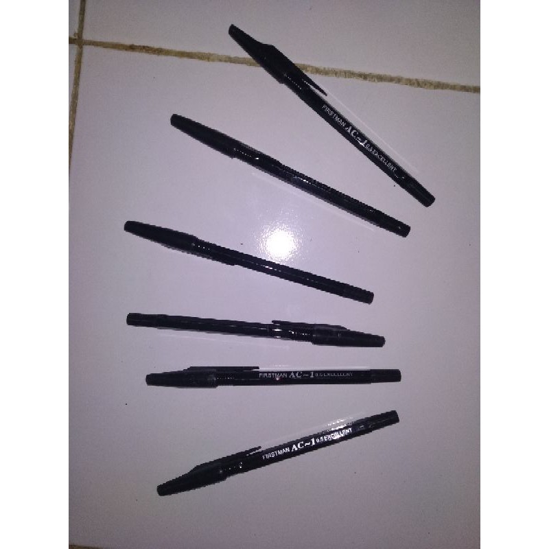 

PULPEN FIRSTMAN BLACK