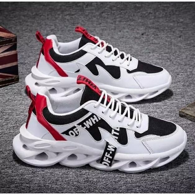 SEPATU SNEAKERS OFF WHITE