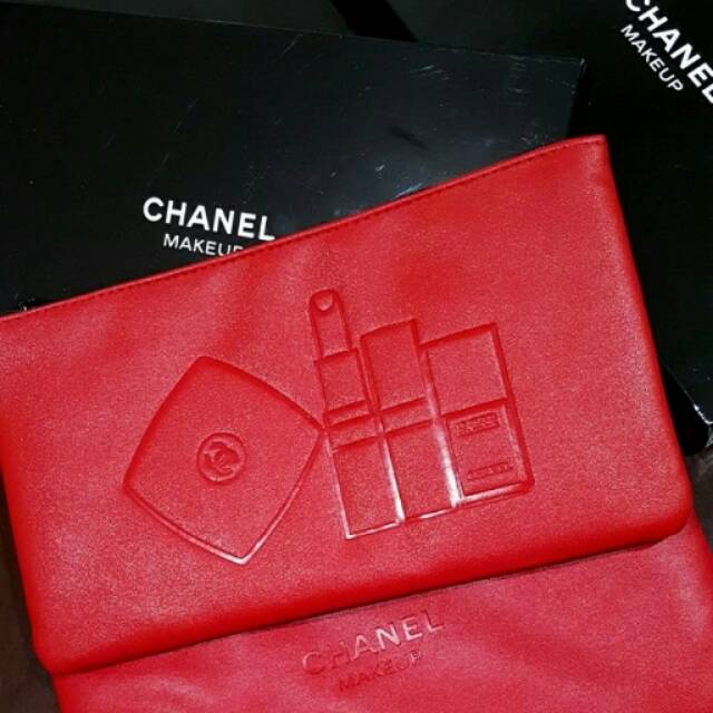 CHANEL Red Leather Pouch (Limited Edition)