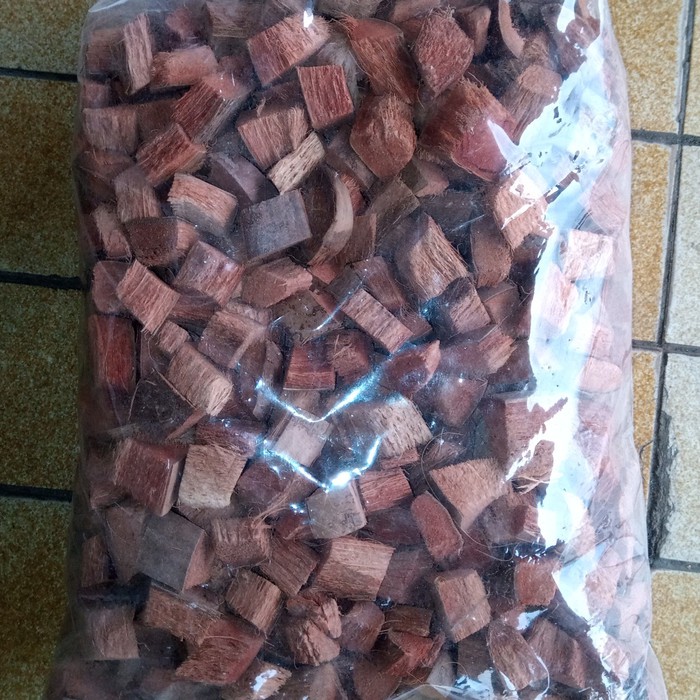 Media tanam organik / alas hewan Coco Chips kelapa potong bkn cocopeat