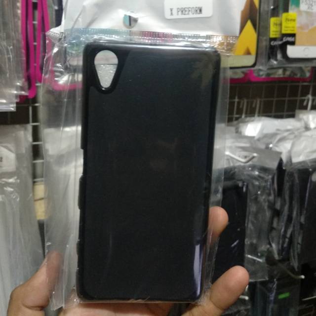 Silicon Softcase Hitam Matte Sony Xperia X performance Sony XP docomo global Au