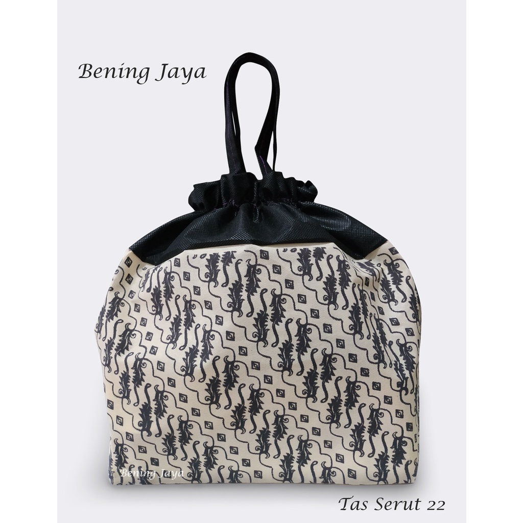 

Tas Hajatan Goodie Bag Serut 22 Batik Liris Hitam Cream