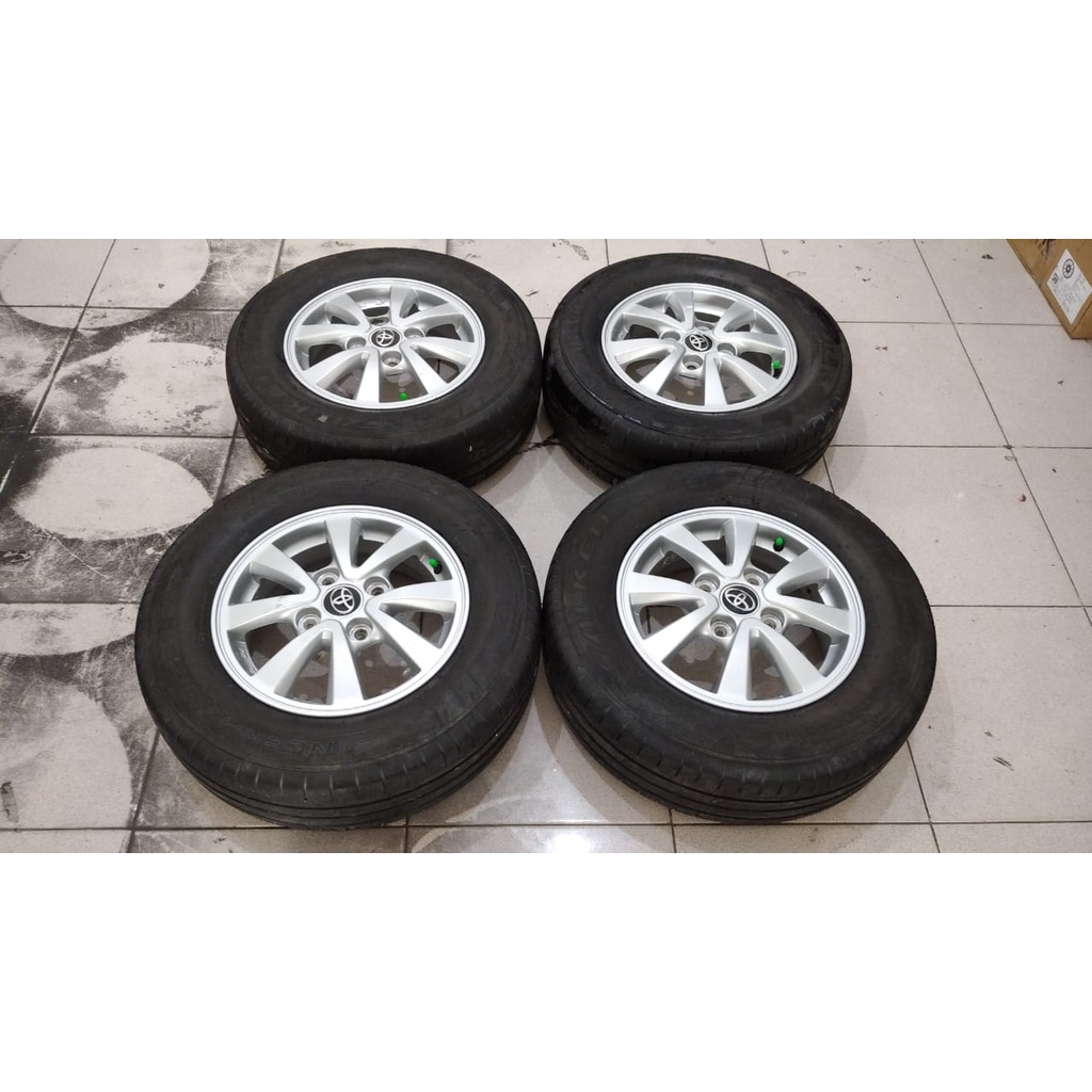 Velg Mobil Bekas Avanza R14 Lubang 4X114,3 SILVER Xenia Carry Kijang
