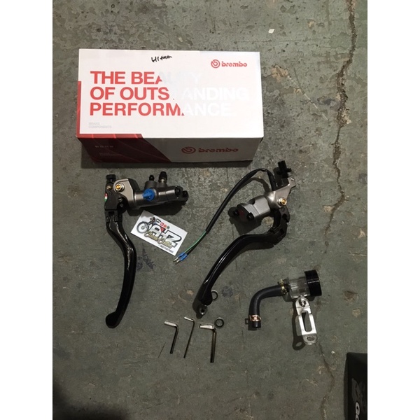 Master Rem Brembo universal mio xeon scoopy fu vixion cbr ninja byson brembo warna hitam