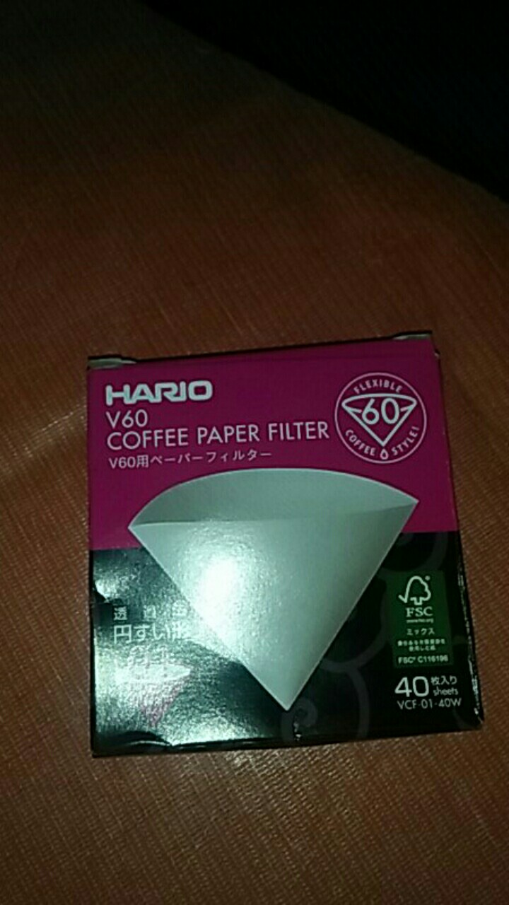 Hario Set V60 Coffee Dripper 01 White & Paper 01 White Isi 40