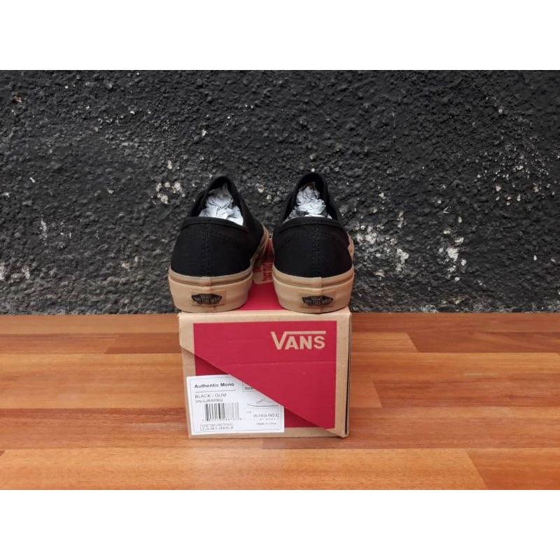 SEPATU IMPORT VANS AUTHENTIC BLACK GUM MONOSIZE WAFFLE DTMADE IN CHINA