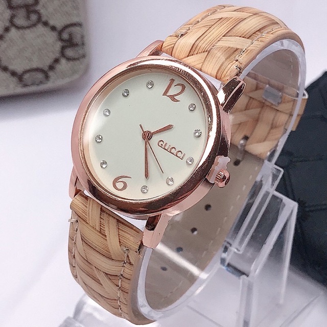JAM TANGAN WANITA MODIS FASHION MODERN LEATHER STRAP QUARTZ WATCH BARU FASHION JAM TANGAN WANITA W72