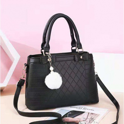 BQ 2730 RISCE TAS HAND BAG GANTUNGAN POM POM WHITE IMPORT WANITA CEWEK PEREMPUAN JAKARTA BATAM