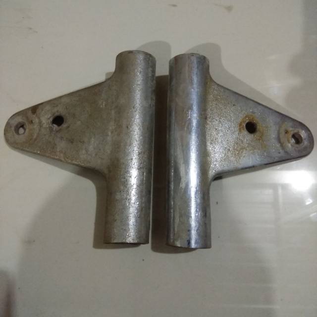 kupingan lampu suzuki a100 pangkon lampu a100 dudukan lampu suzuki a100