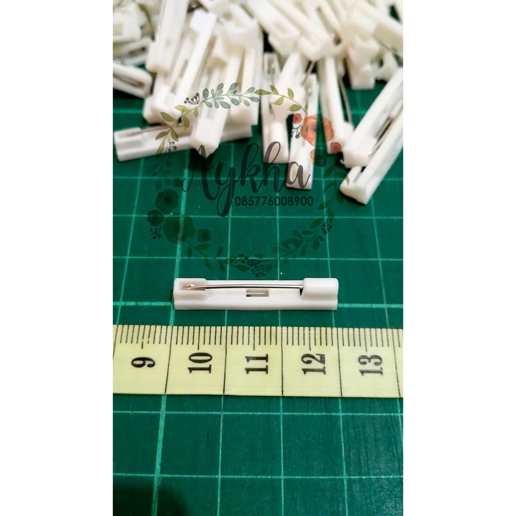 

Plastik Wraping - Baterai Alkaline - Tinta Stempel Peniti Plastik Bros Pin Acessories Putih Isi
