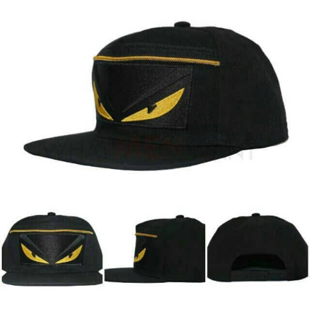 Topi Snapback Fendi Monster Zipper Black