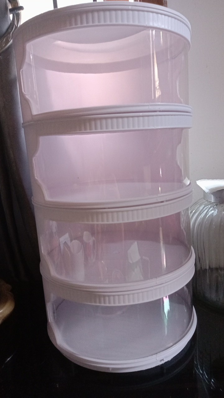 Rak Lauk 4 Dan 5 Susun Warna Polos / Tudubg Saji / Food Storage Only White