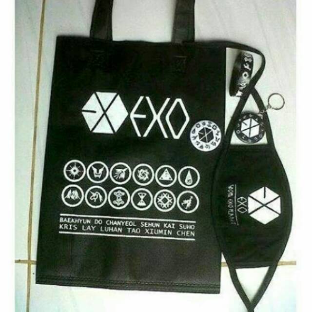 

ummi_store Paket EXO K-POP isi 5 goodie