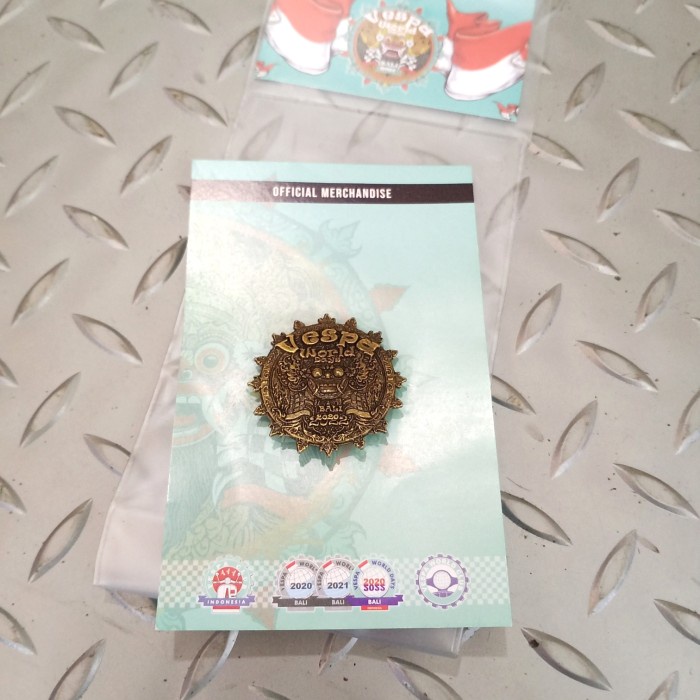 Vespa World Day VWD 2022 Barong Metal Pin Official Merchandise