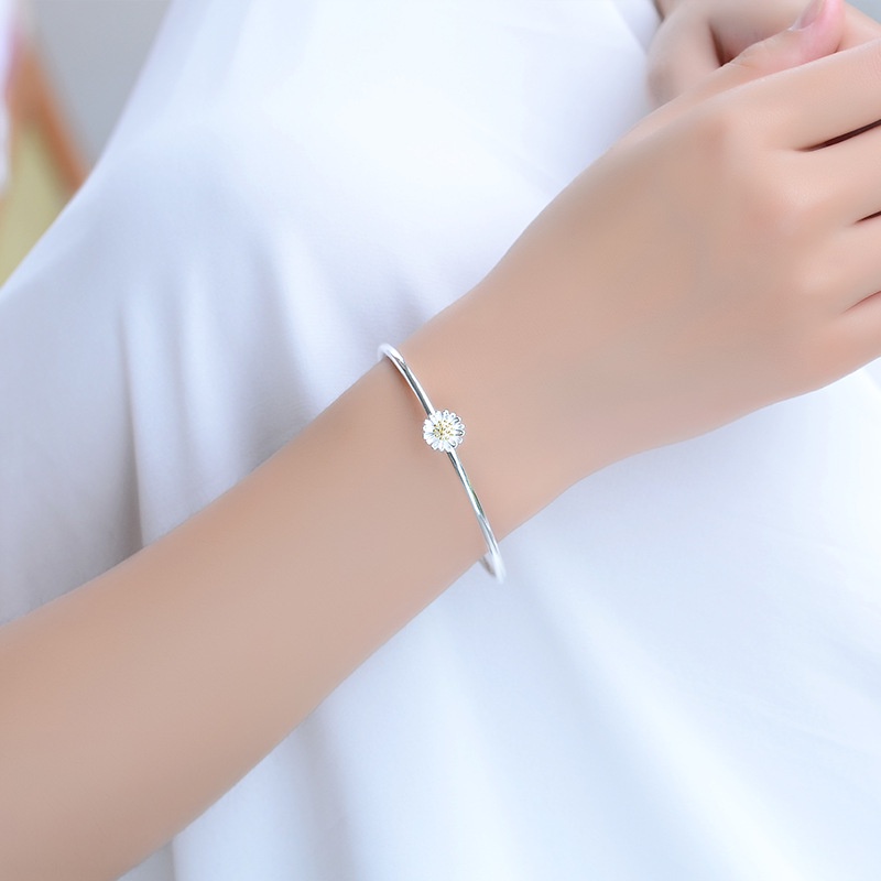 Perhiasan Gelang Bentuk Hati Geometris Gaya Korea Untuk Hadiah Ulang Tahun Wanita