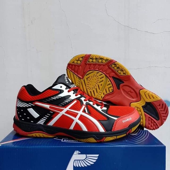 sepatu profesional sepatu badminton volly original