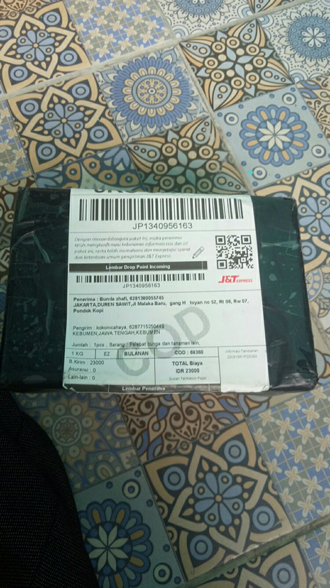 Pelebat Bunga Dan Tanaman Lain