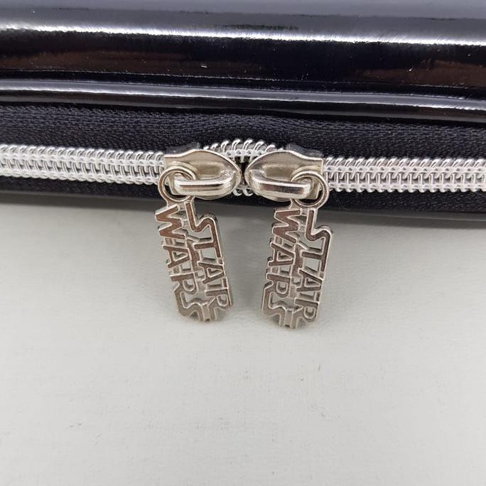 

TEMPAT PENSIL KOTAK PENSIL TEMPAT ORGANIZER SMIGGLE ALIKE STAR WARS