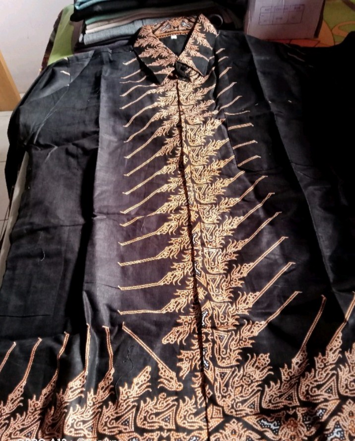 Couple Batik Kemeja Tunik Ziper Depan Motif Jokowi Serit