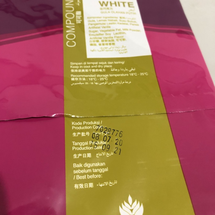 

Ht6362D White Compound Colatta 1 Kg / White Colatta / White Chocolate Ht5