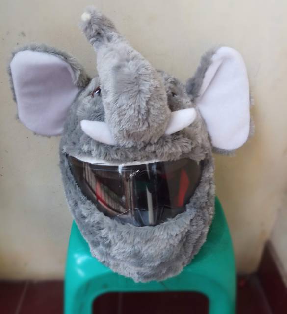 Sarung Cover Helm Gajah