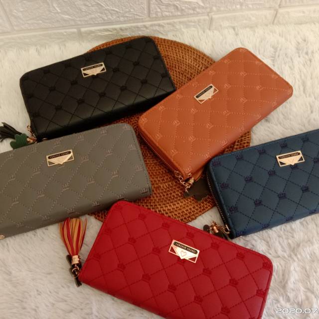 Dompet forever young