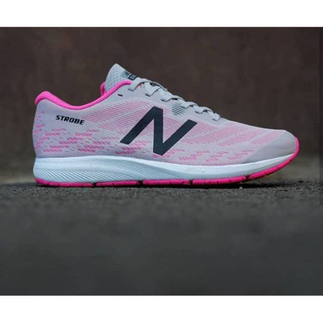 new balance strobe 2