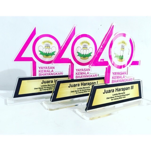 

Plakat akrilik - jual plakat akrilik - plakat akrilik murah - jual plakat akrilik surabaya
